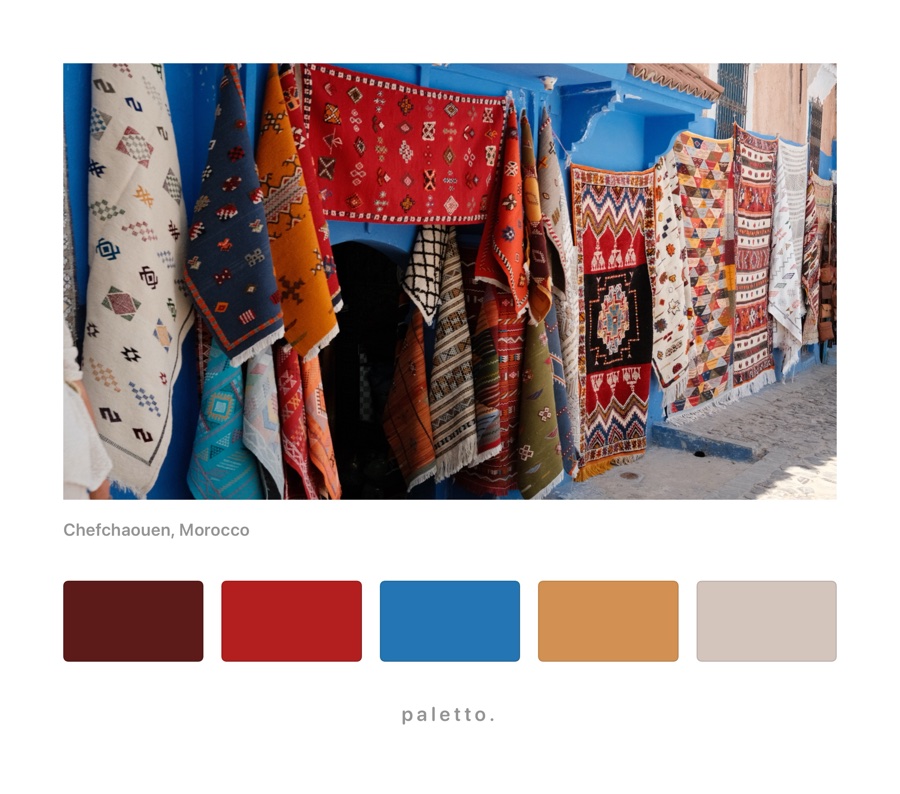 Rug market in Chefchaouen with five blocks, dark first